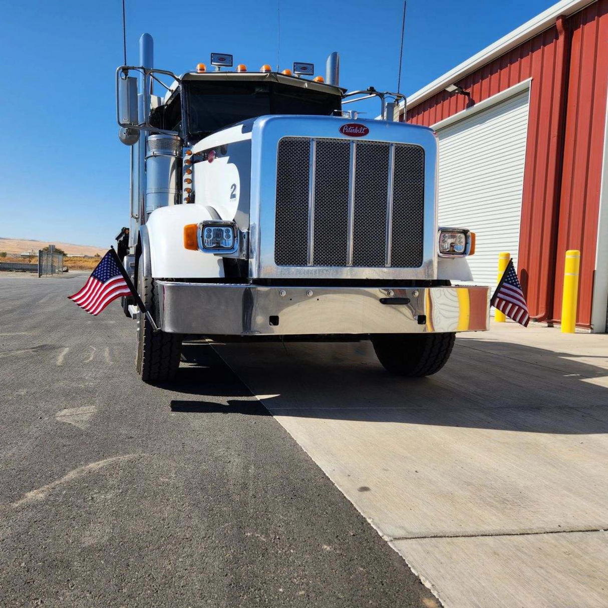 american ez mount replacement flag mounted on a power unit