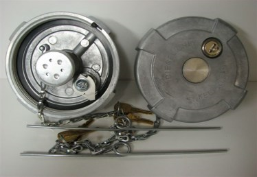 Universal 4 Inch Fuel Cap Locking Chrome