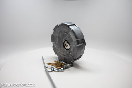 Kenworth OEM Locking Fuel Cap with chain to prevent drops