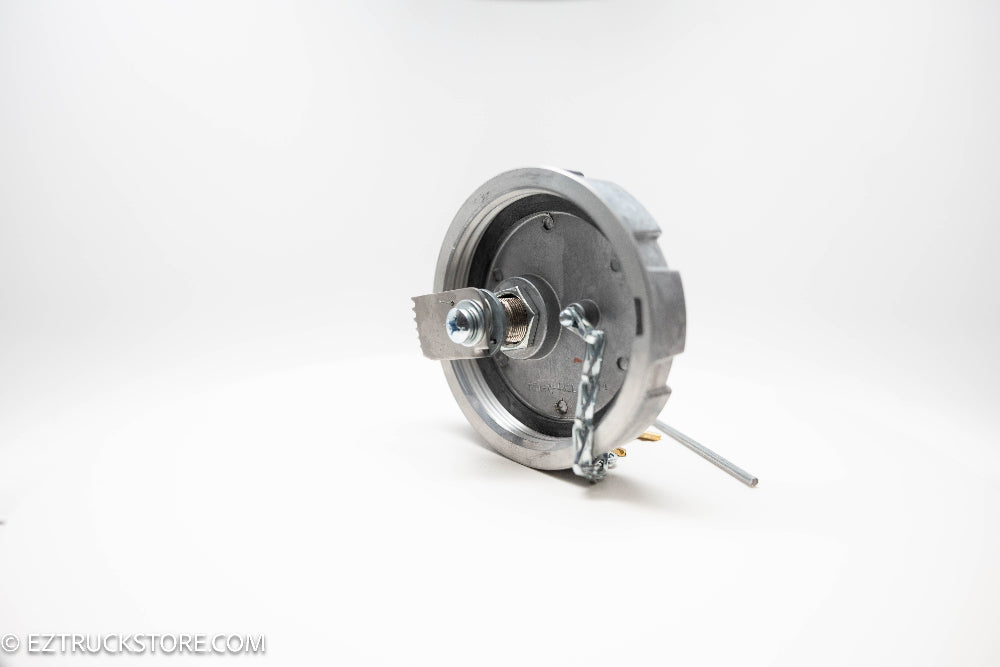 OEM Kenworth Fuel Cap with Lock.  Replaceable gasket included
