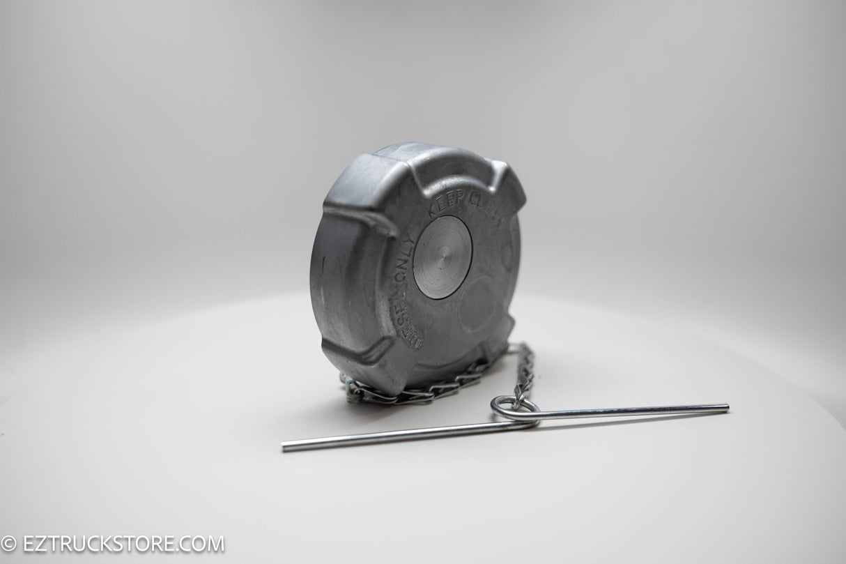OEM Fuel Cap for Volvo, Mack, and International Trucks 190° Thermal Relief