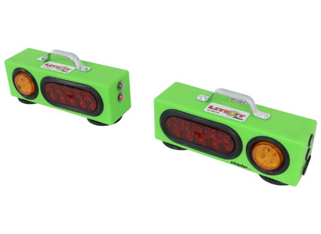 Green Wireless AG Lights for farm equipment hauling