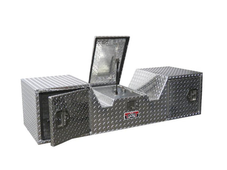 Polished Aluminum fifth wheel tailgate tool box
