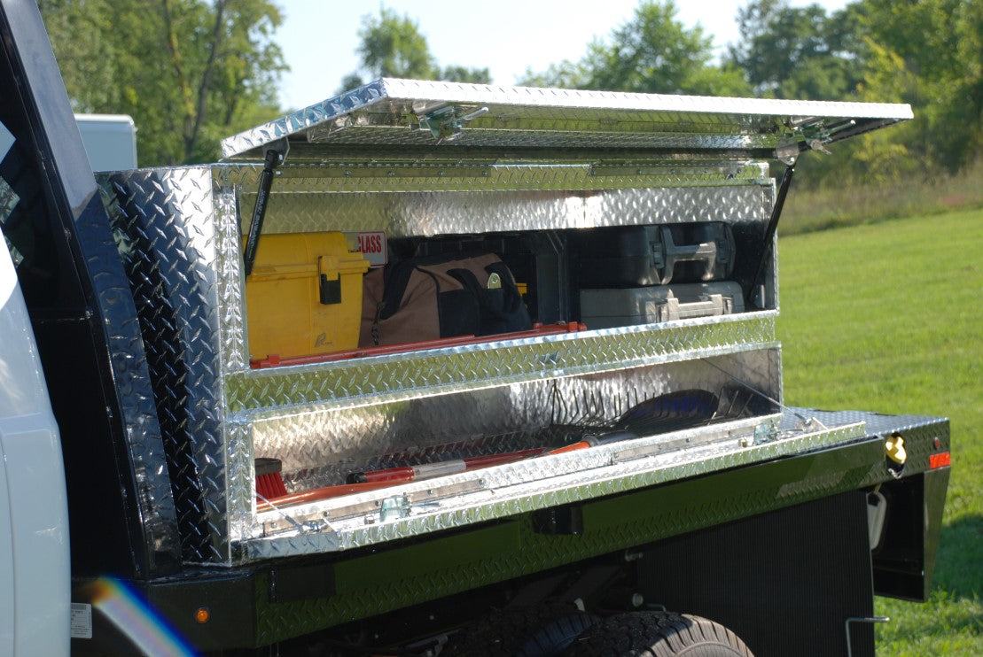Brute TopSider High Capacity Flat Bed Tool box with doors